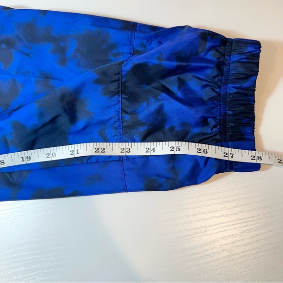 Nike US Soccer Essential Women’s Graphic Joggers - Picture 14 of 14